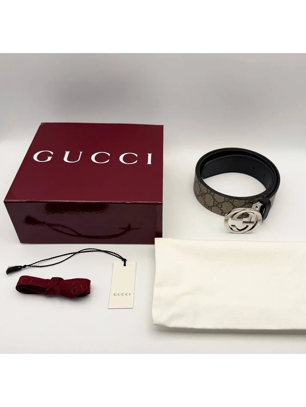 Gucci reversible belt